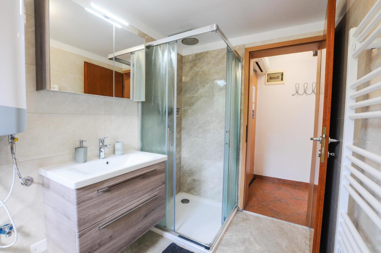 Bellevue Molet Apartments Koper Luaran gambar