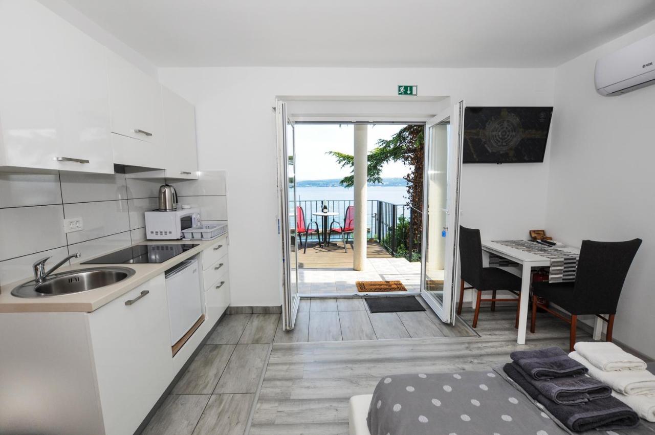 Bellevue Molet Apartments Koper Luaran gambar